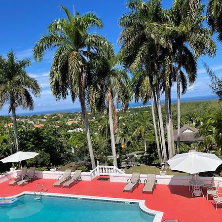 Peaceful Palms Montego Bay Hotel Exterior photo